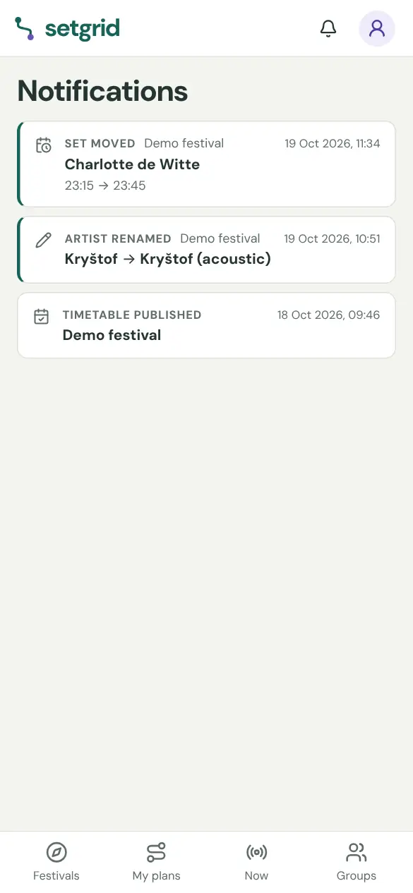Example notifications: a set moved to a later time, an artist renamed and a timetable published
